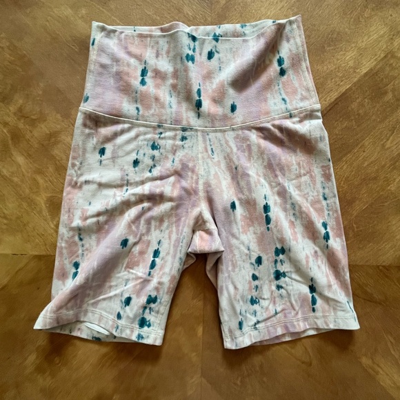Old Navy High-Waisted Bike Shorts – Tie Dye | Size M - Picture 1 of 6